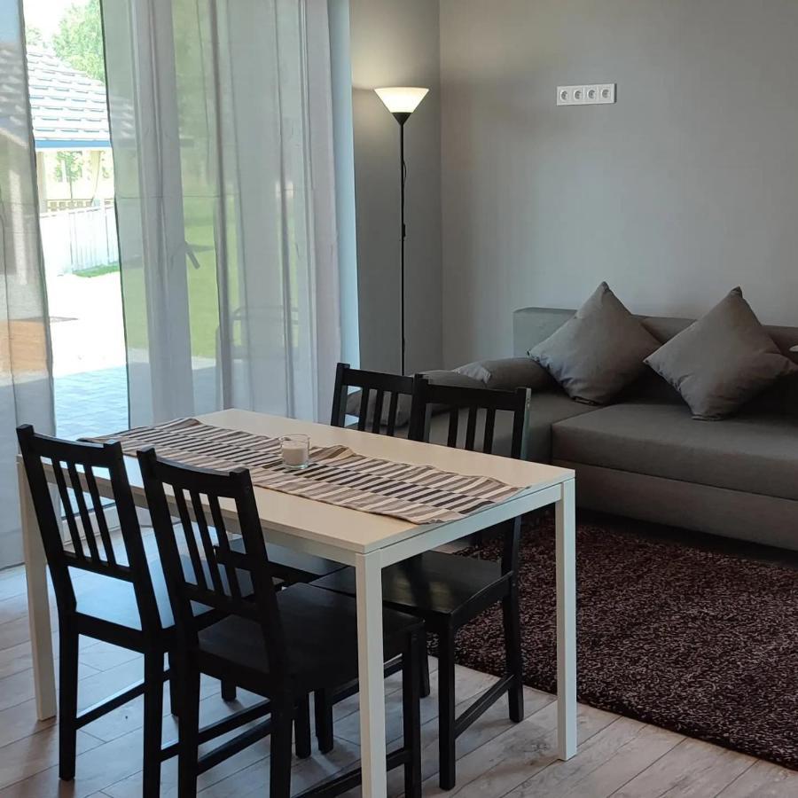 Apartamenty Wilga Z Calorocznym Jacuzzi I Letnim Basenem Luaran gambar