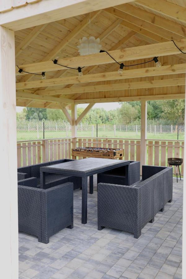 Apartamenty Wilga Z Calorocznym Jacuzzi I Letnim Basenem Luaran gambar